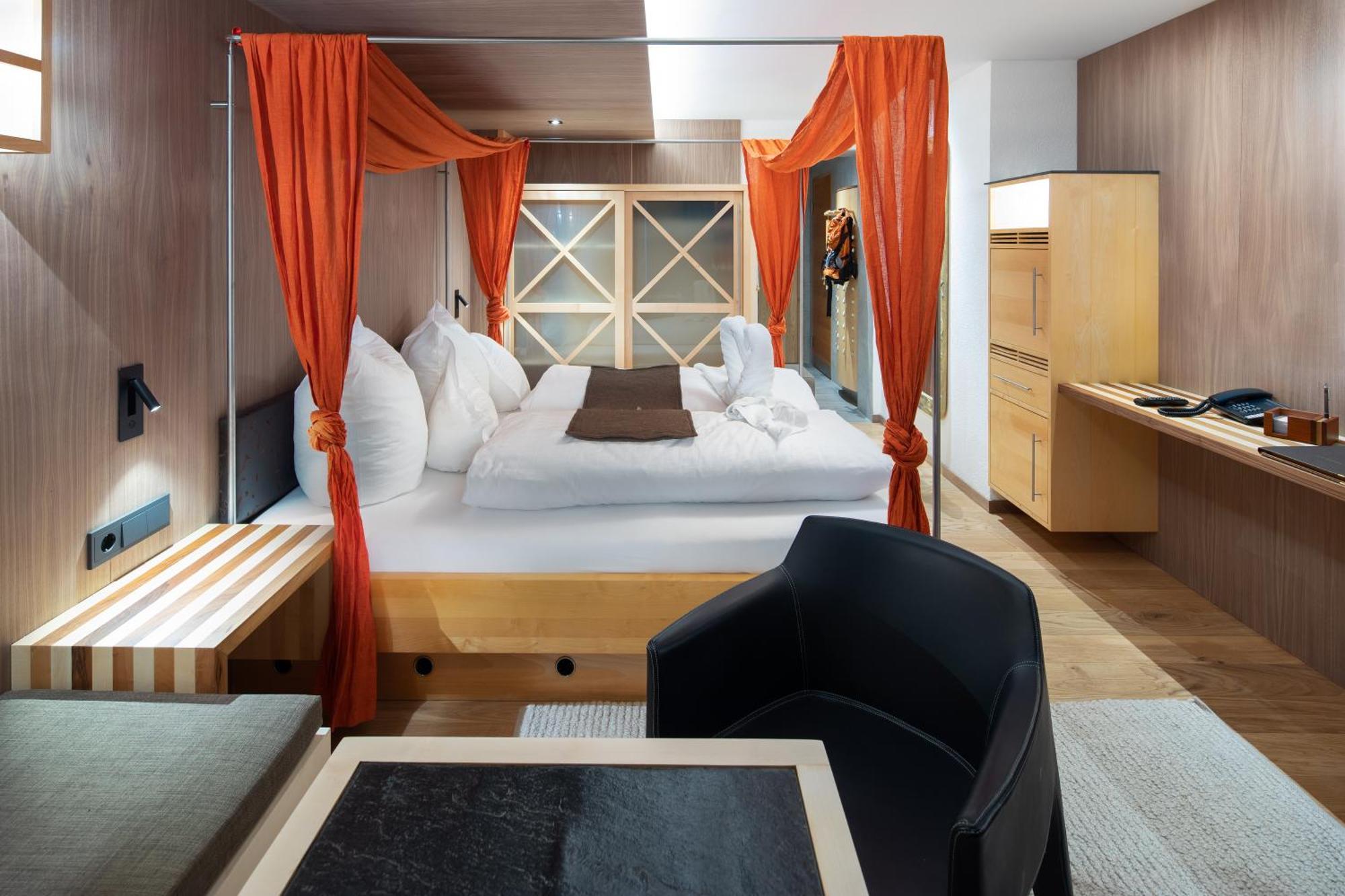 Hotel Goldener Adler Ischgl Eksteriør billede