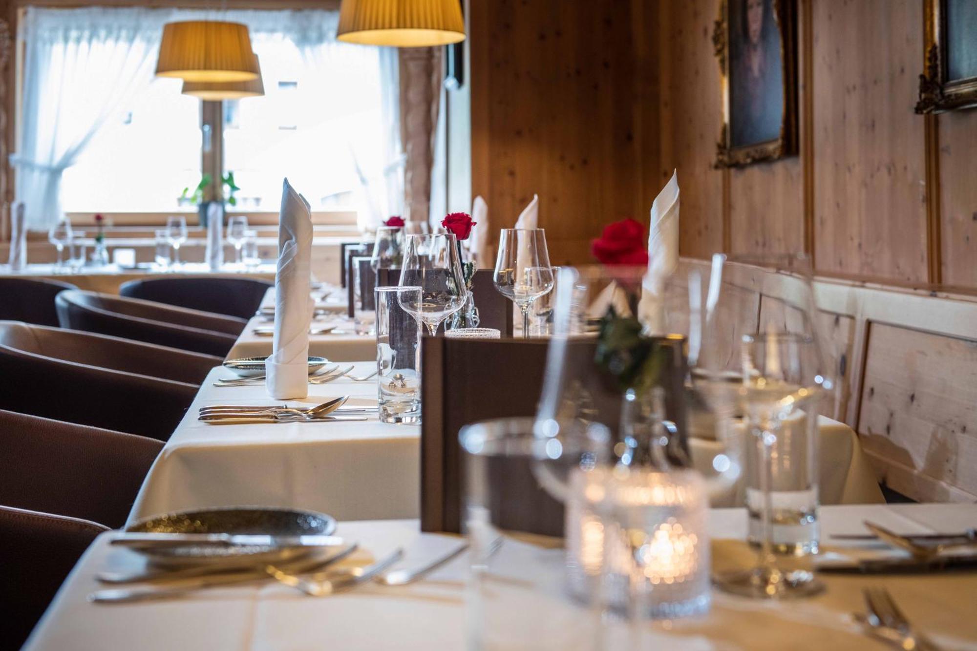 Hotel Goldener Adler Ischgl Eksteriør billede