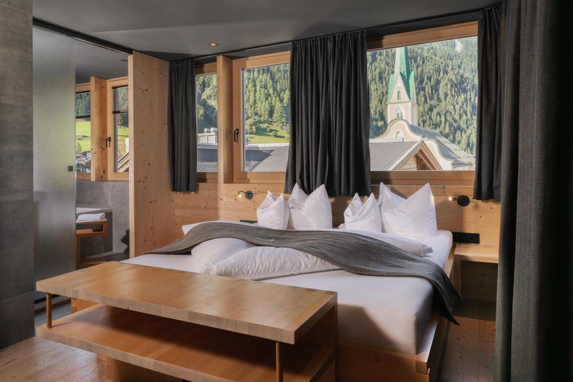 Hotel Goldener Adler Ischgl Eksteriør billede